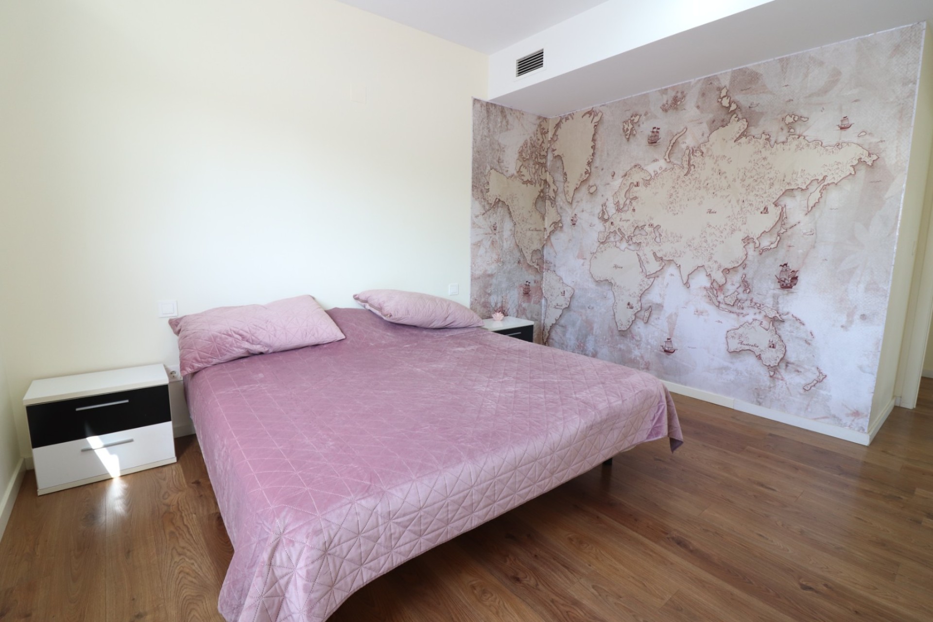 Resale - Villa - La Marina