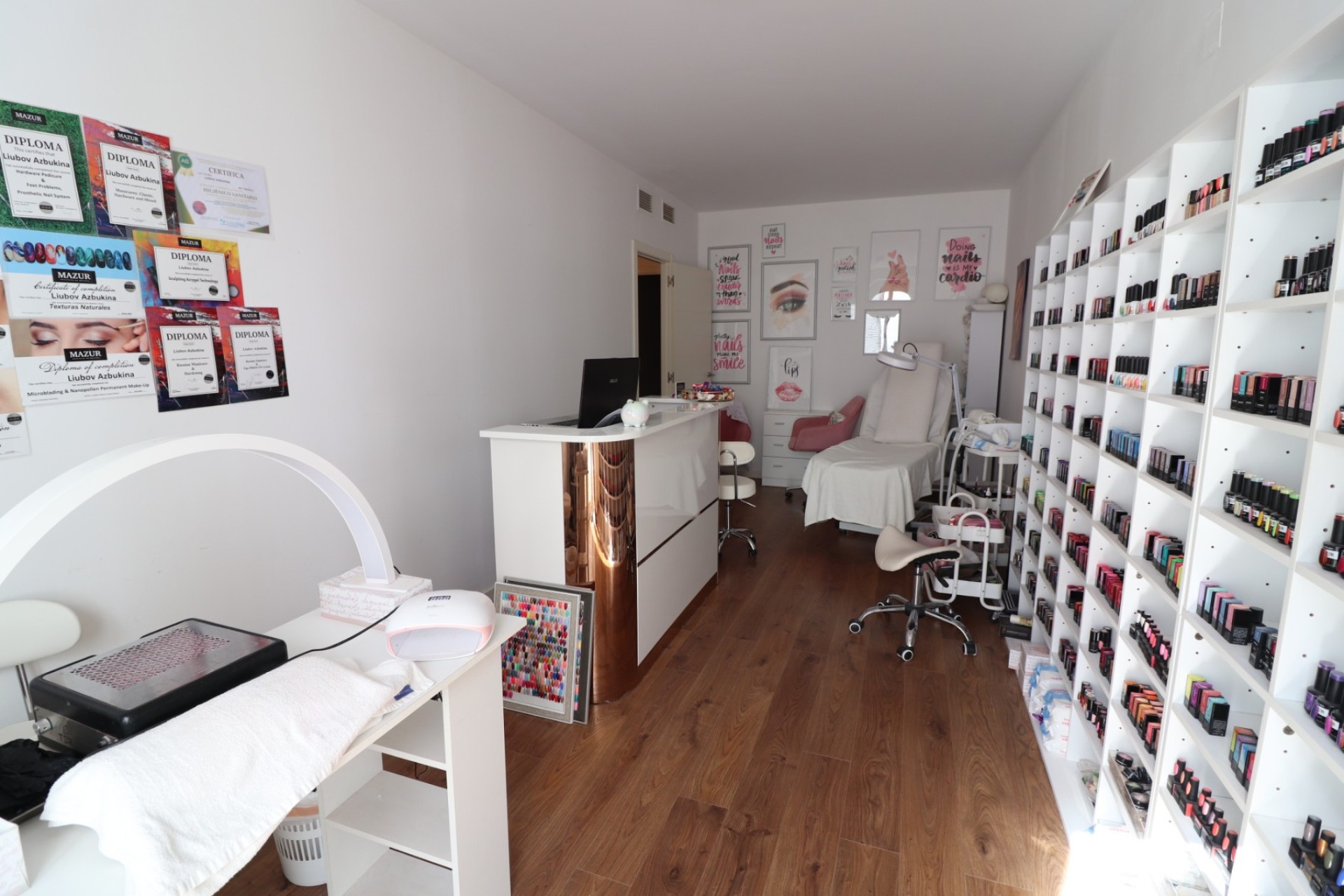 Resale - Villa - La Marina