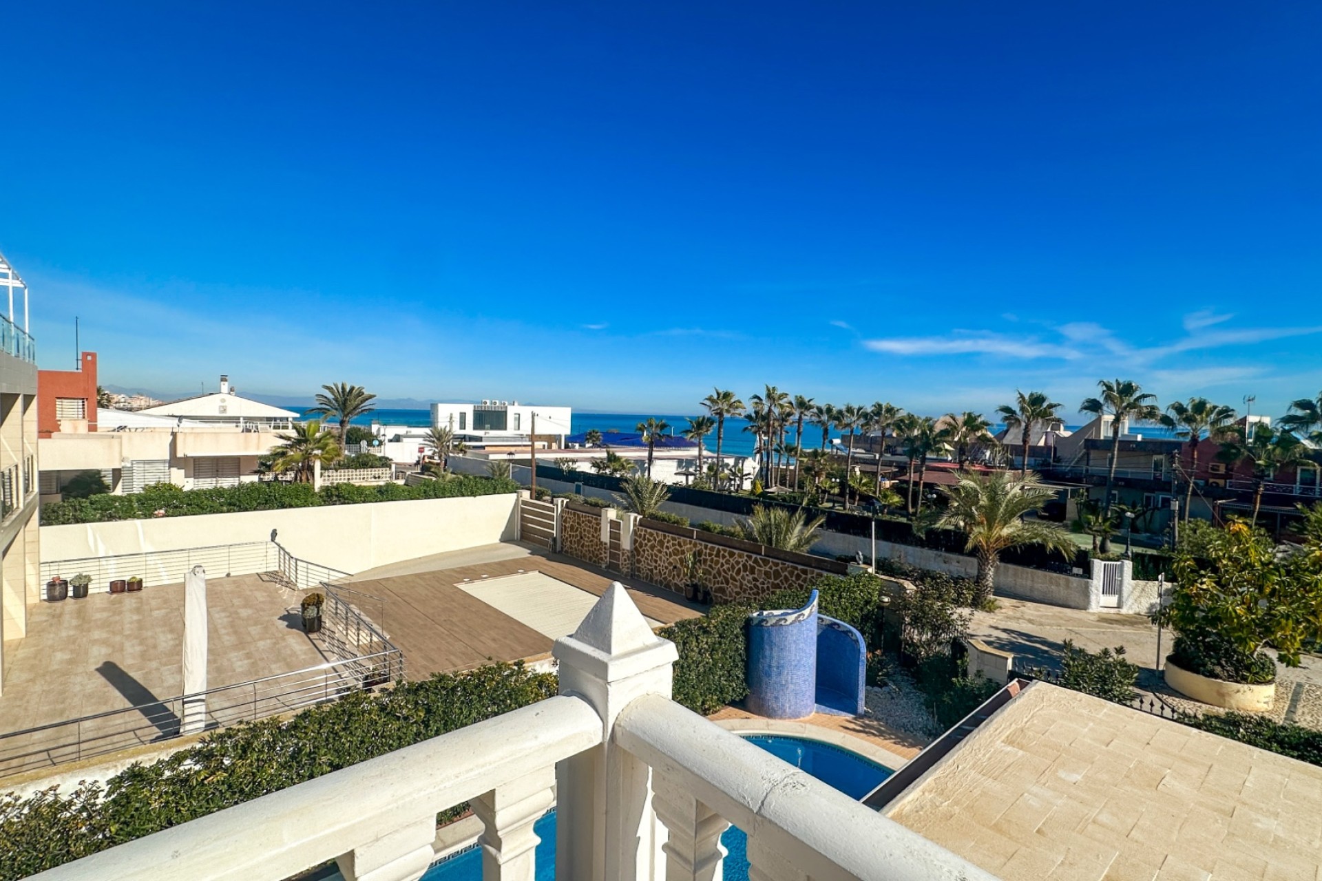 Resale - Villa - La Mata