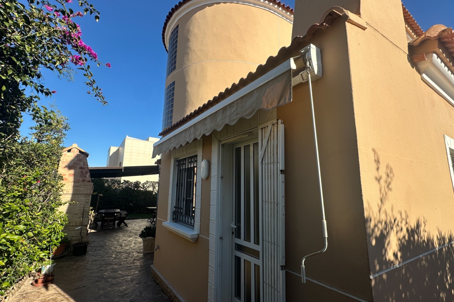 Resale - Villa - La Mata
