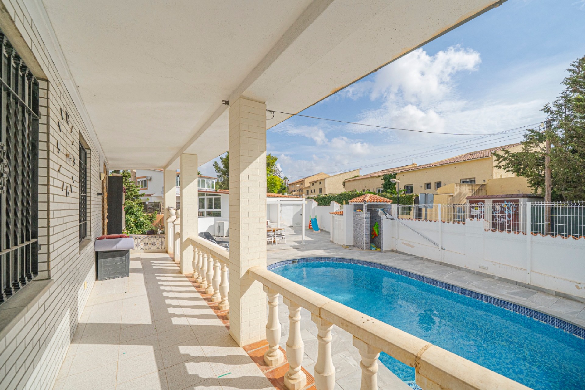 Resale - Villa - La Nucía - Panorama