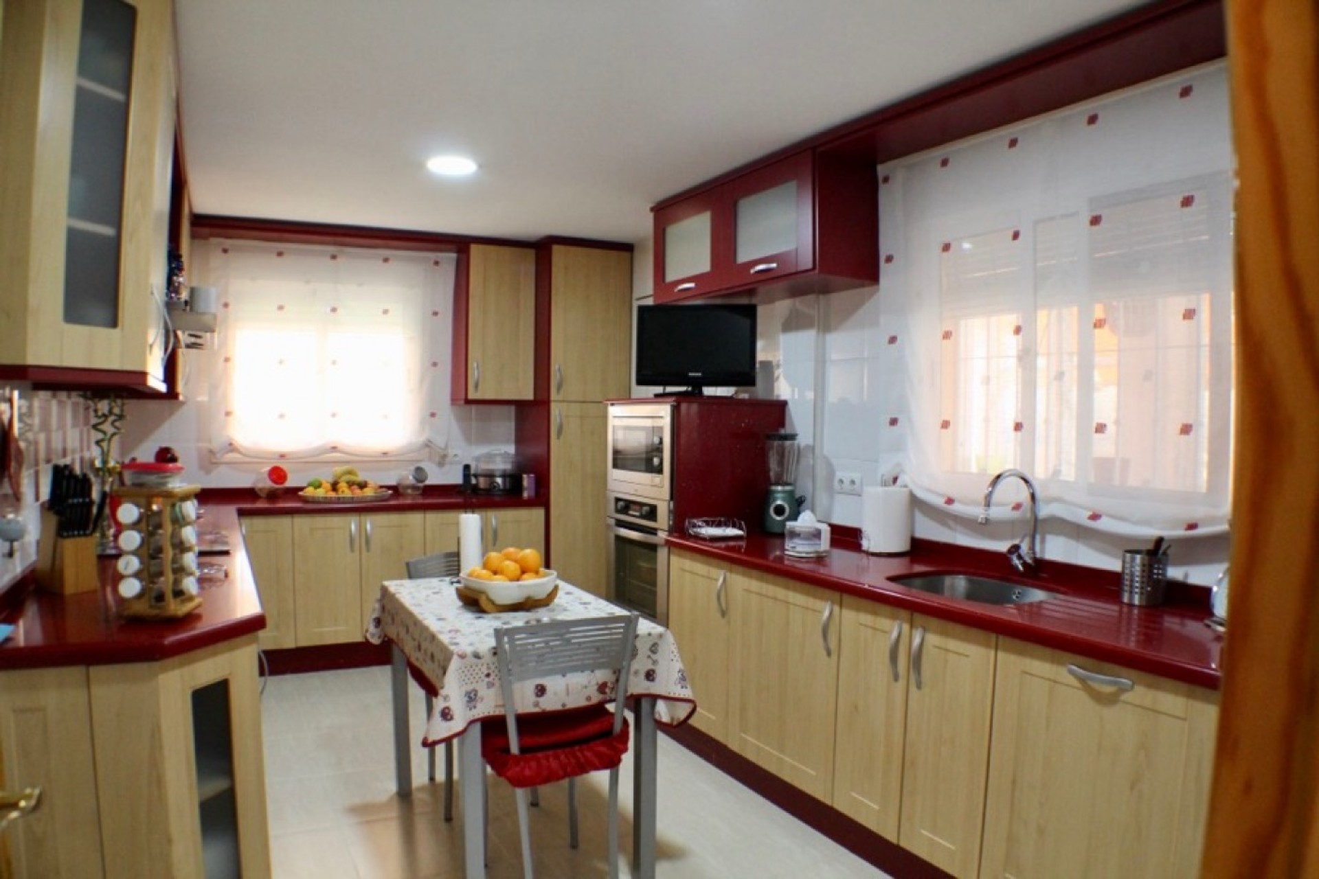 Resale - Villa - La Nucía - Urbanisations