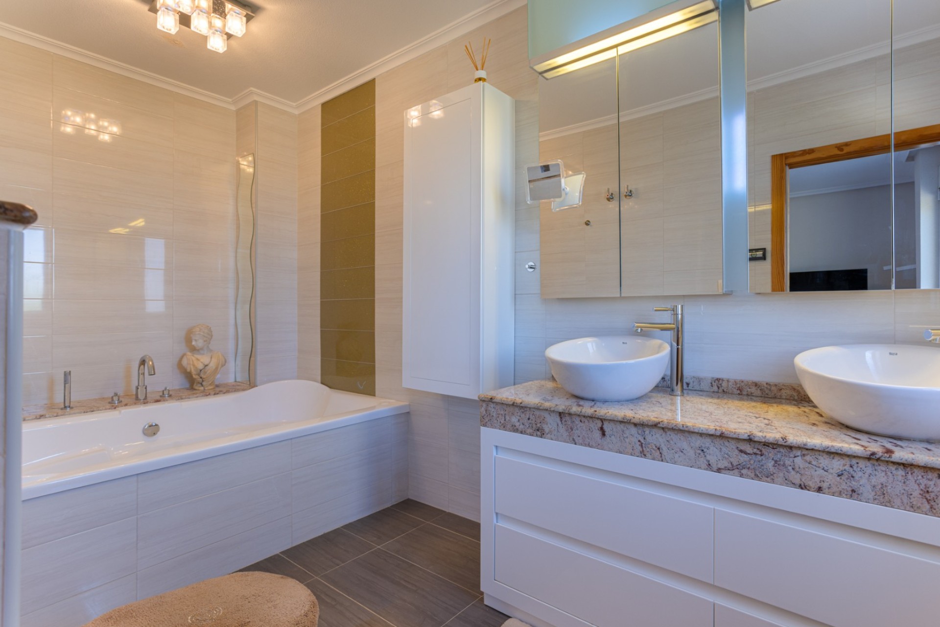 Resale - Villa - La Zarza