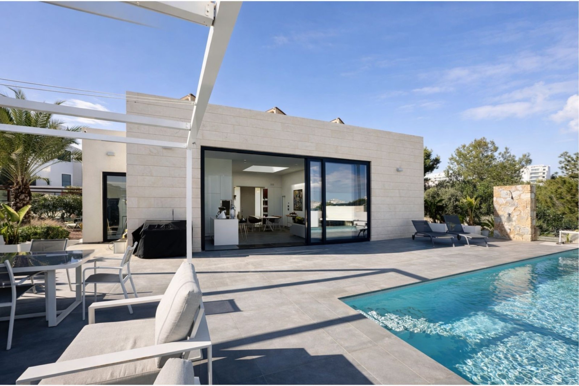 Resale - Villa - Las Colinas Golf Resort - Las Colinas golf