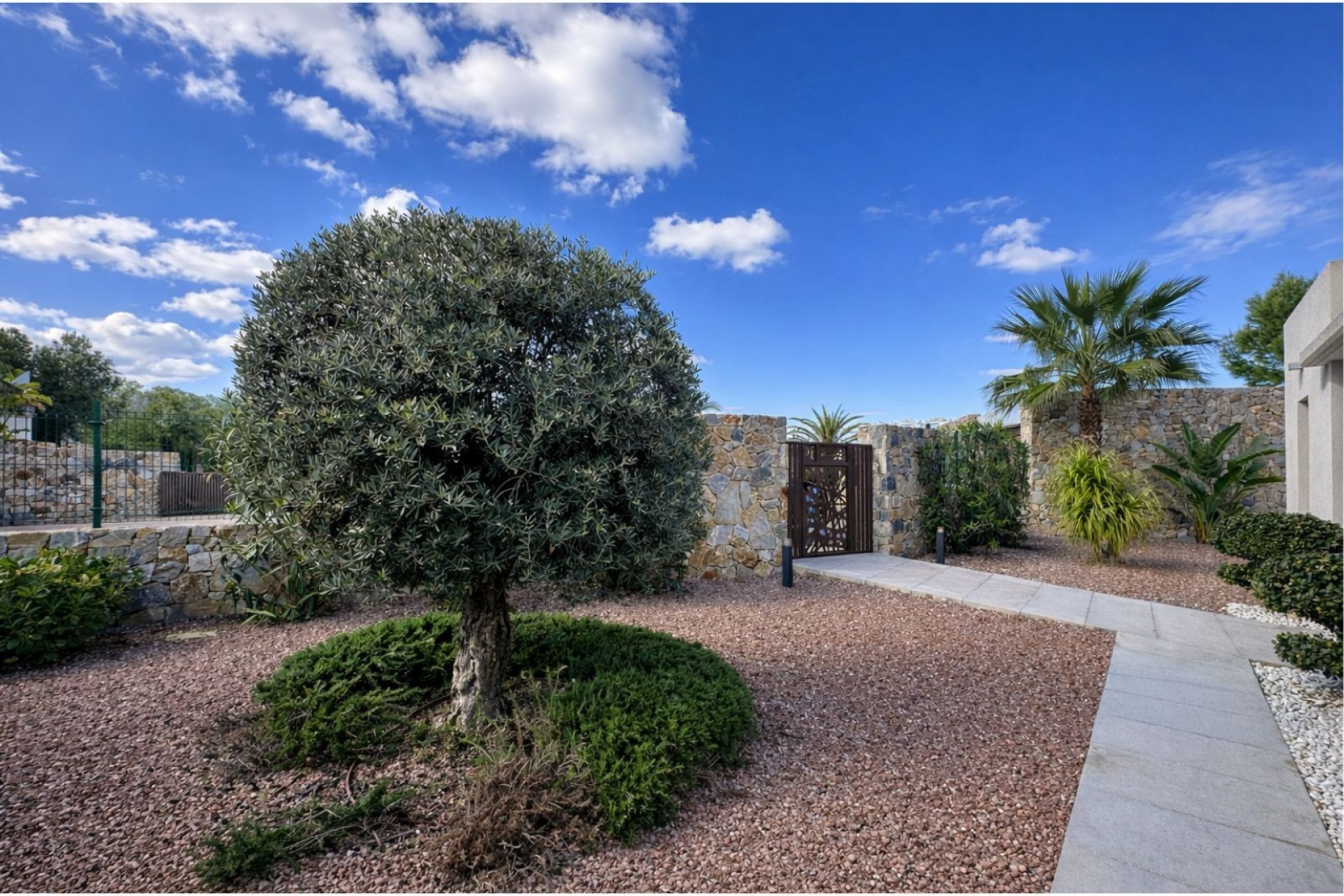 Resale - Villa - Las Colinas Golf Resort - Las Colinas golf