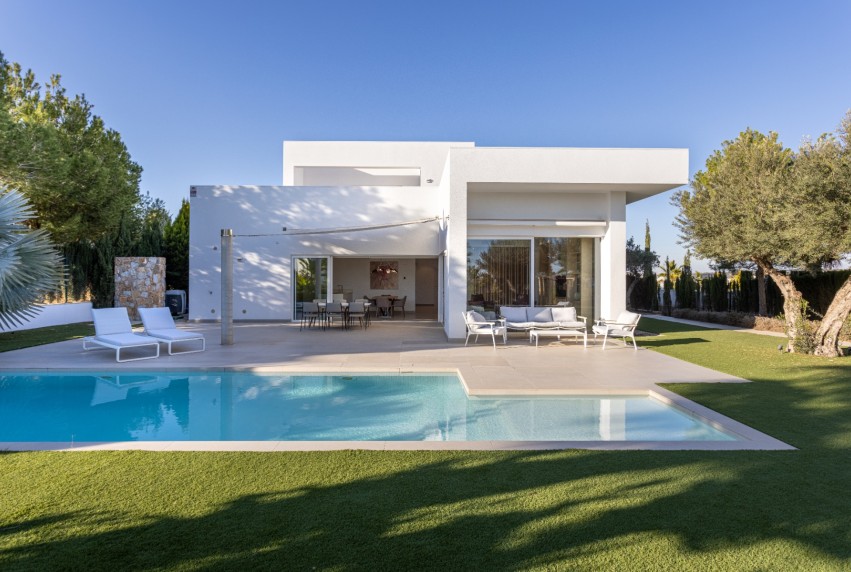 Resale - Villa - Las Colinas Golf Resort - Las Colinas golf