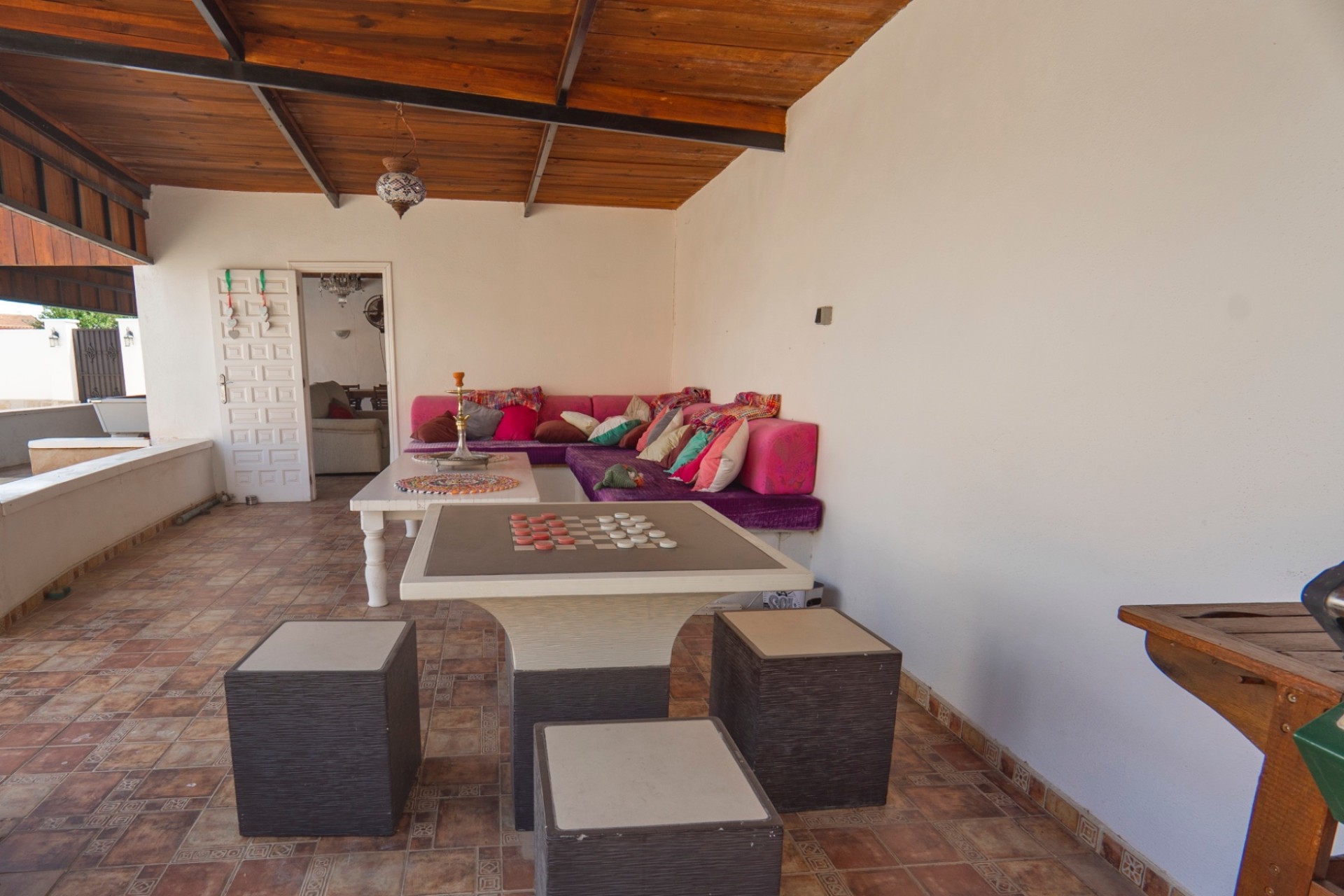 Resale - Villa - Las Heredades - Heredades