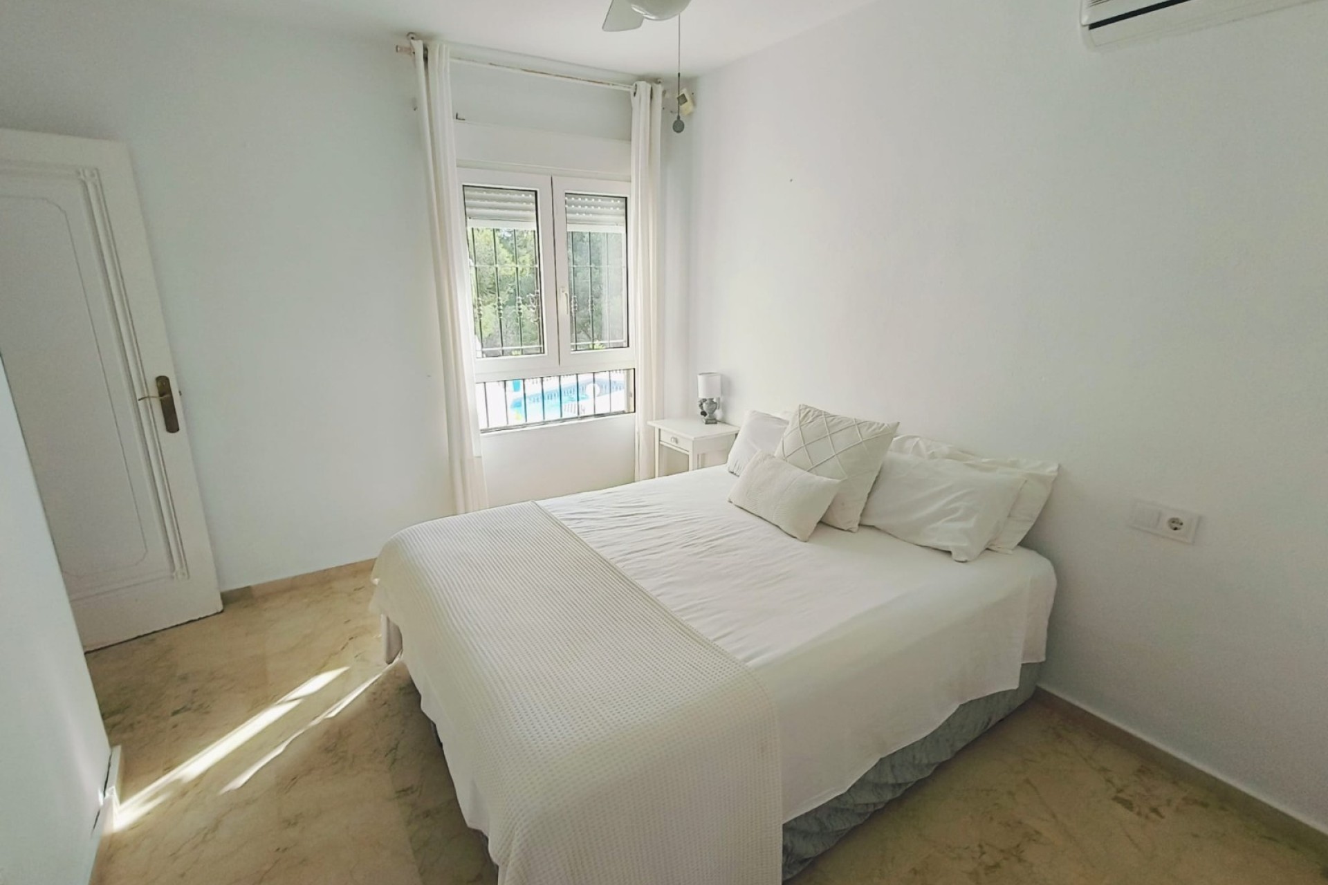 Resale - Villa - Las Ramblas - Las Ramblas Golf