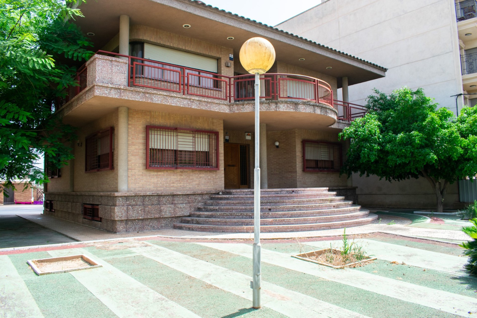 Resale - Villa - Llano de brujas