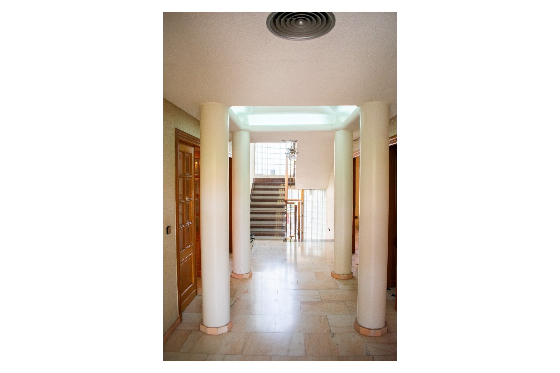 Resale - Villa - Llano de brujas