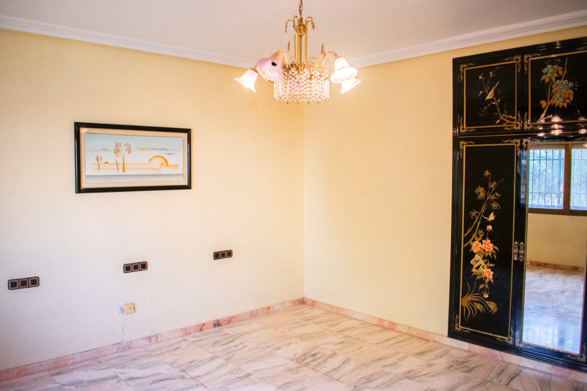 Resale - Villa - Llano de brujas