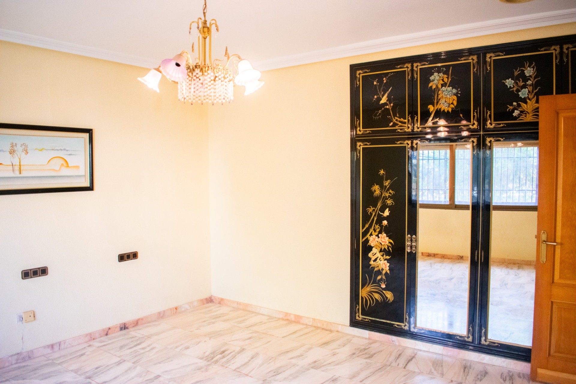 Resale - Villa - Llano de brujas