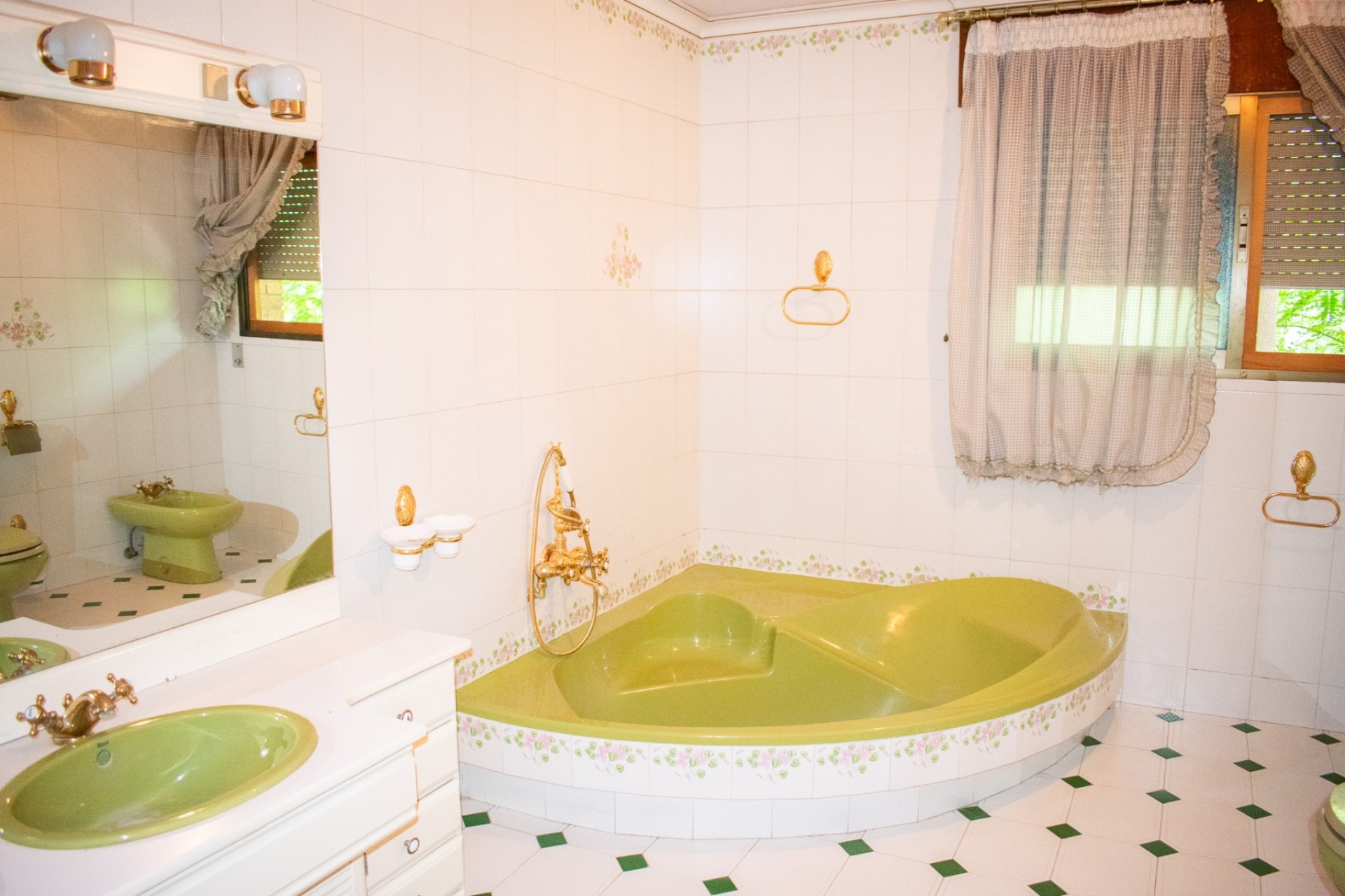 Resale - Villa - Llano de brujas