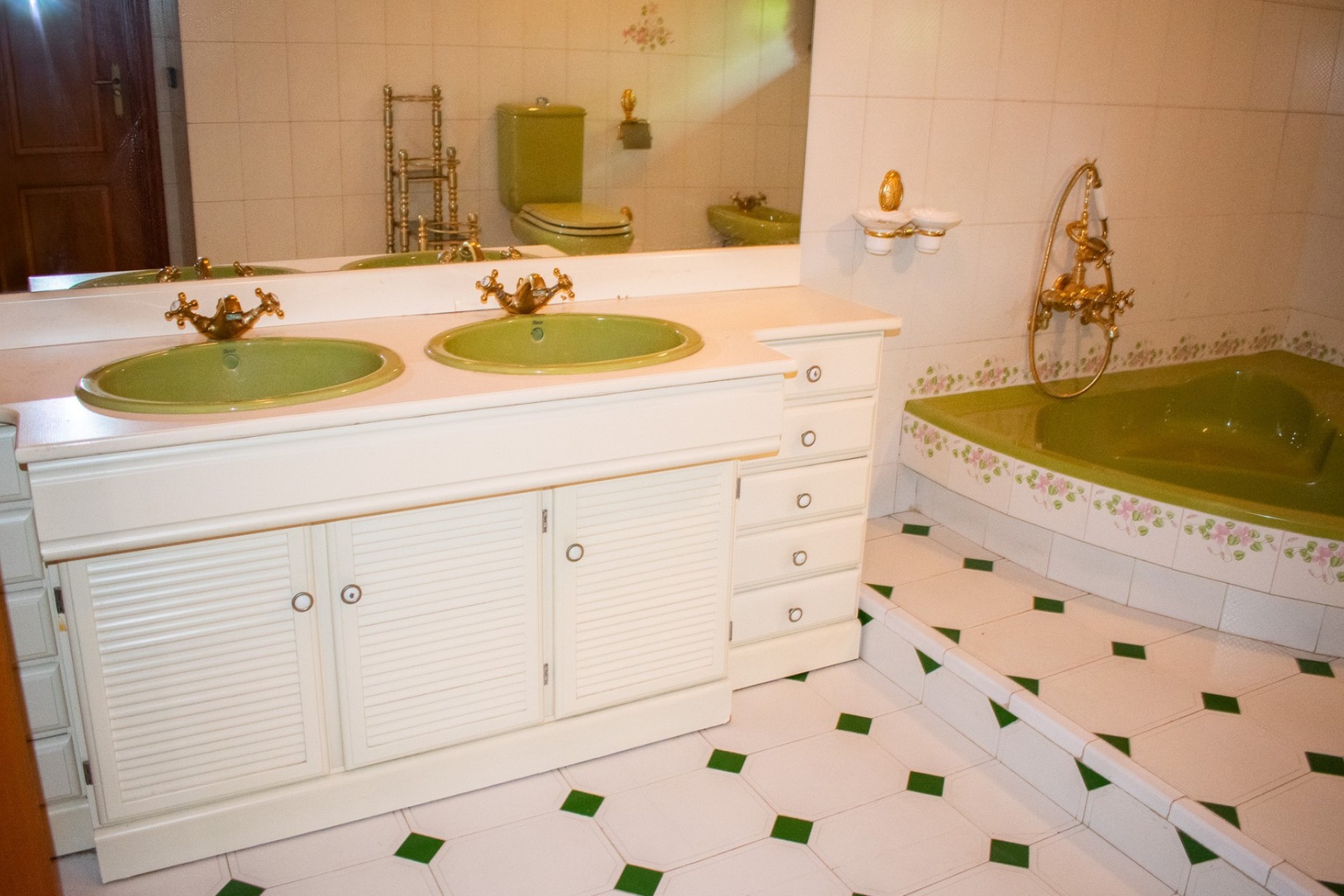 Resale - Villa - Llano de brujas