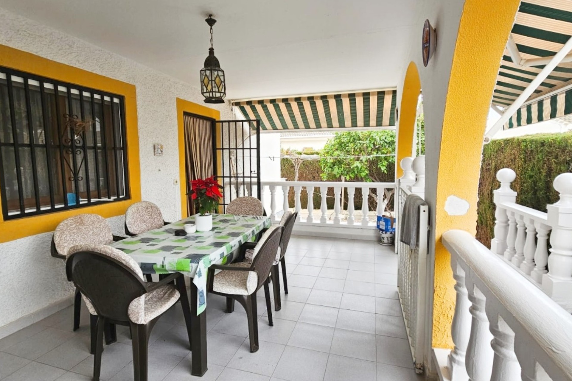 Resale - Villa - Los Alcazares