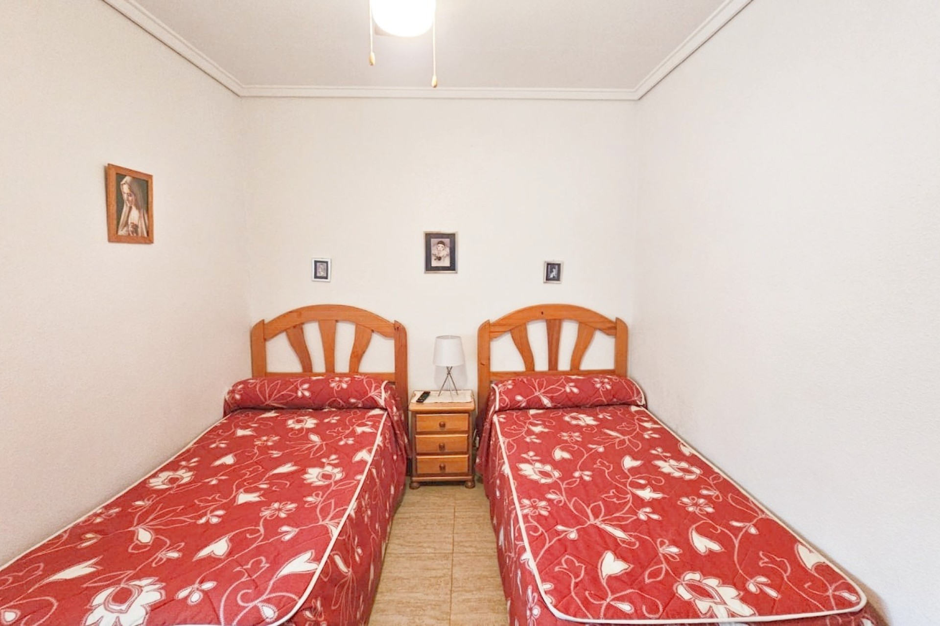 Resale - Villa - Los Alcazares