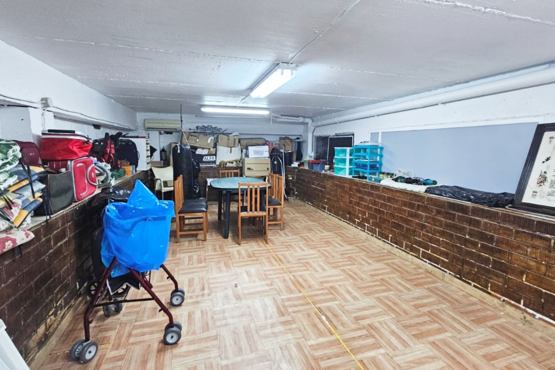 Resale - Villa - Los Alcazares