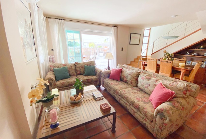 Resale - Villa - Los Alcazares