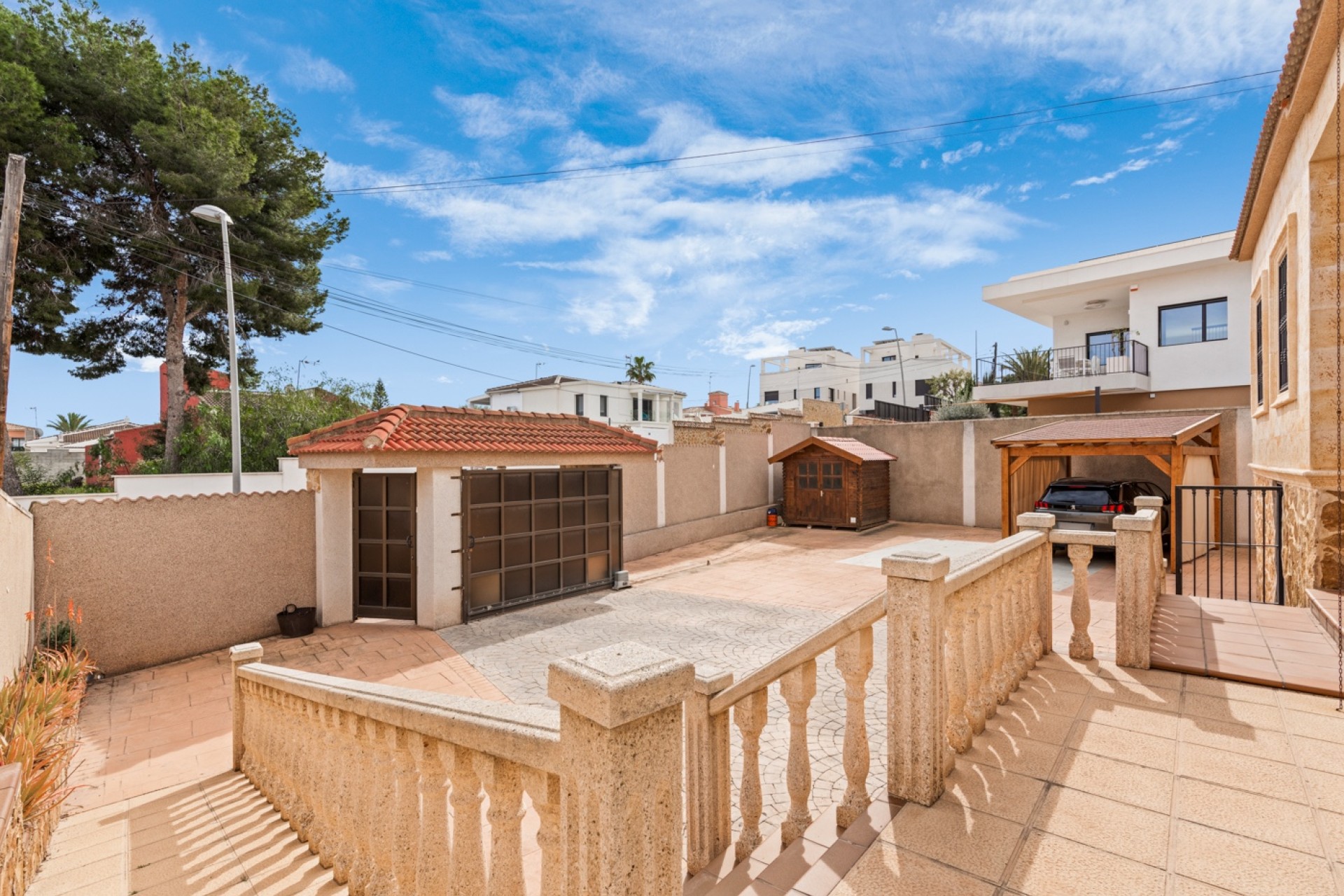 Resale - Villa - Los Balcones