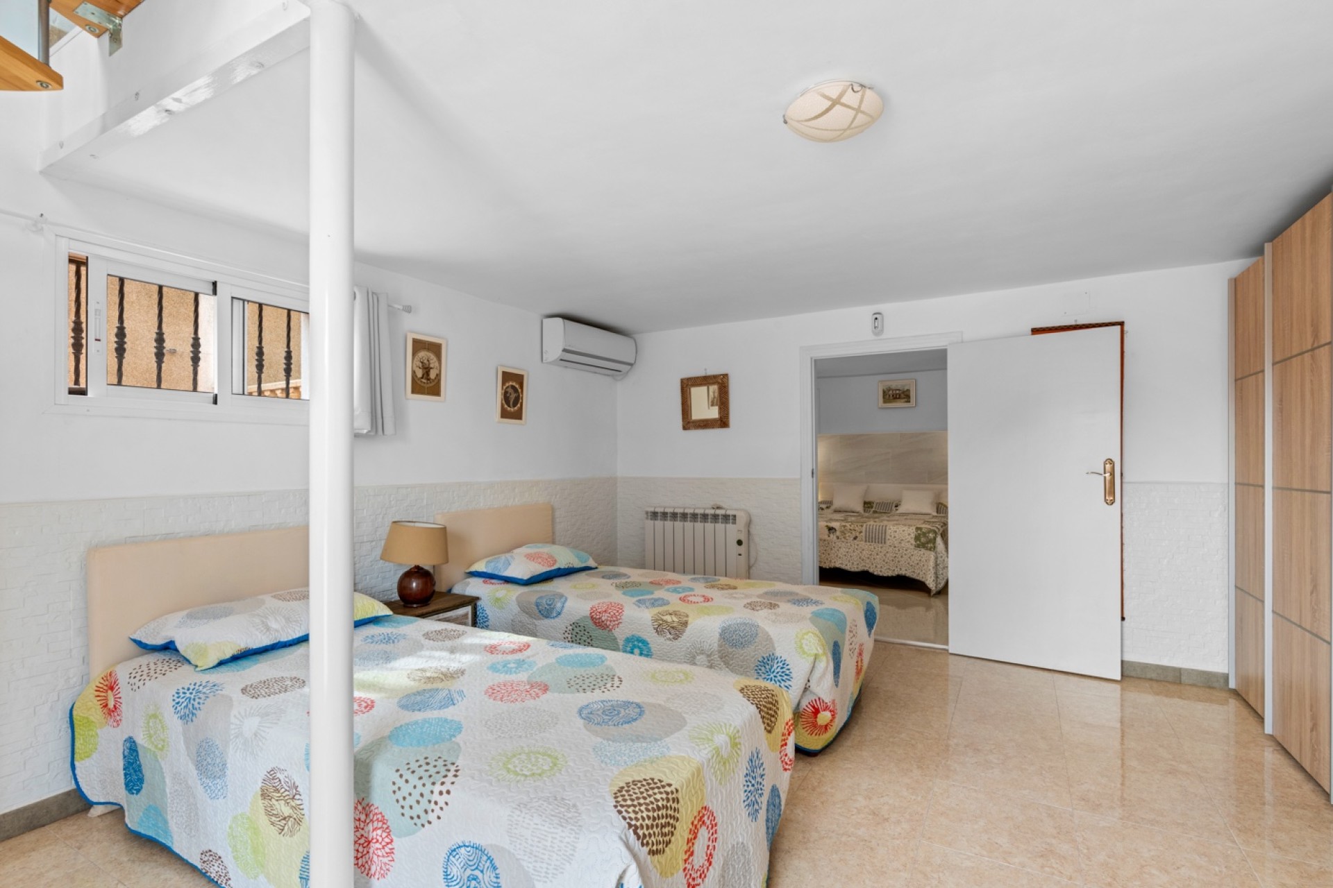 Resale - Villa - Los Balcones
