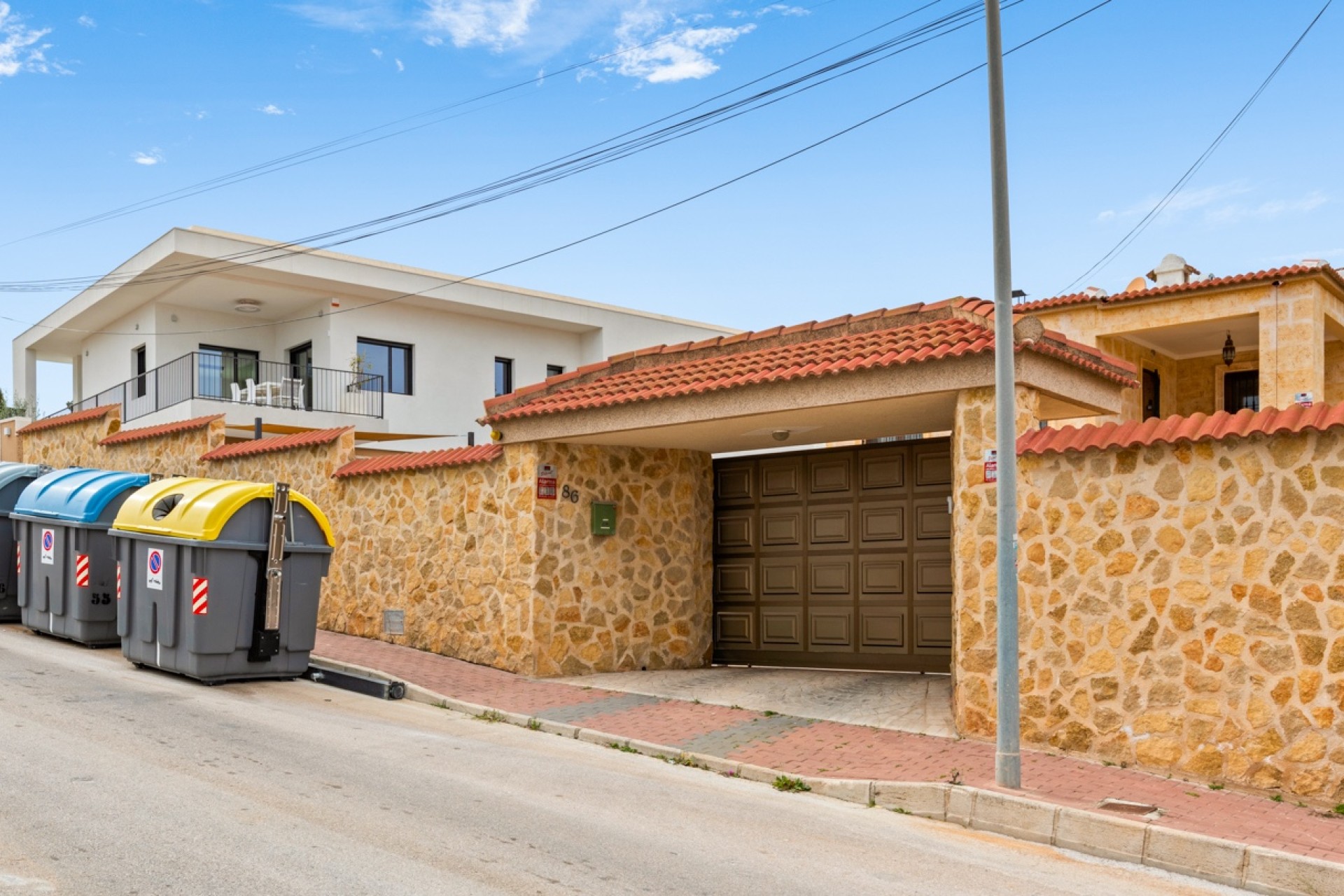Resale - Villa - Los Balcones