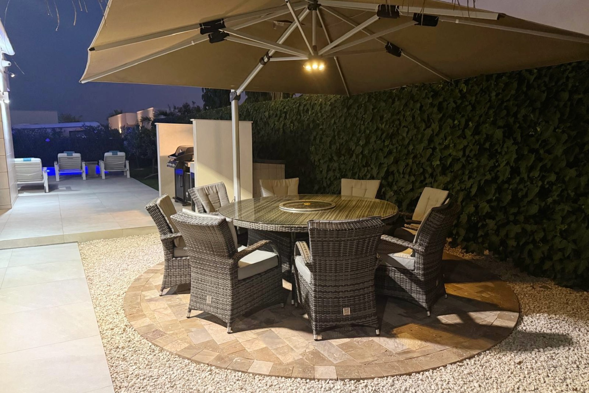 Resale - Villa - Los Montesinos - La Herrada