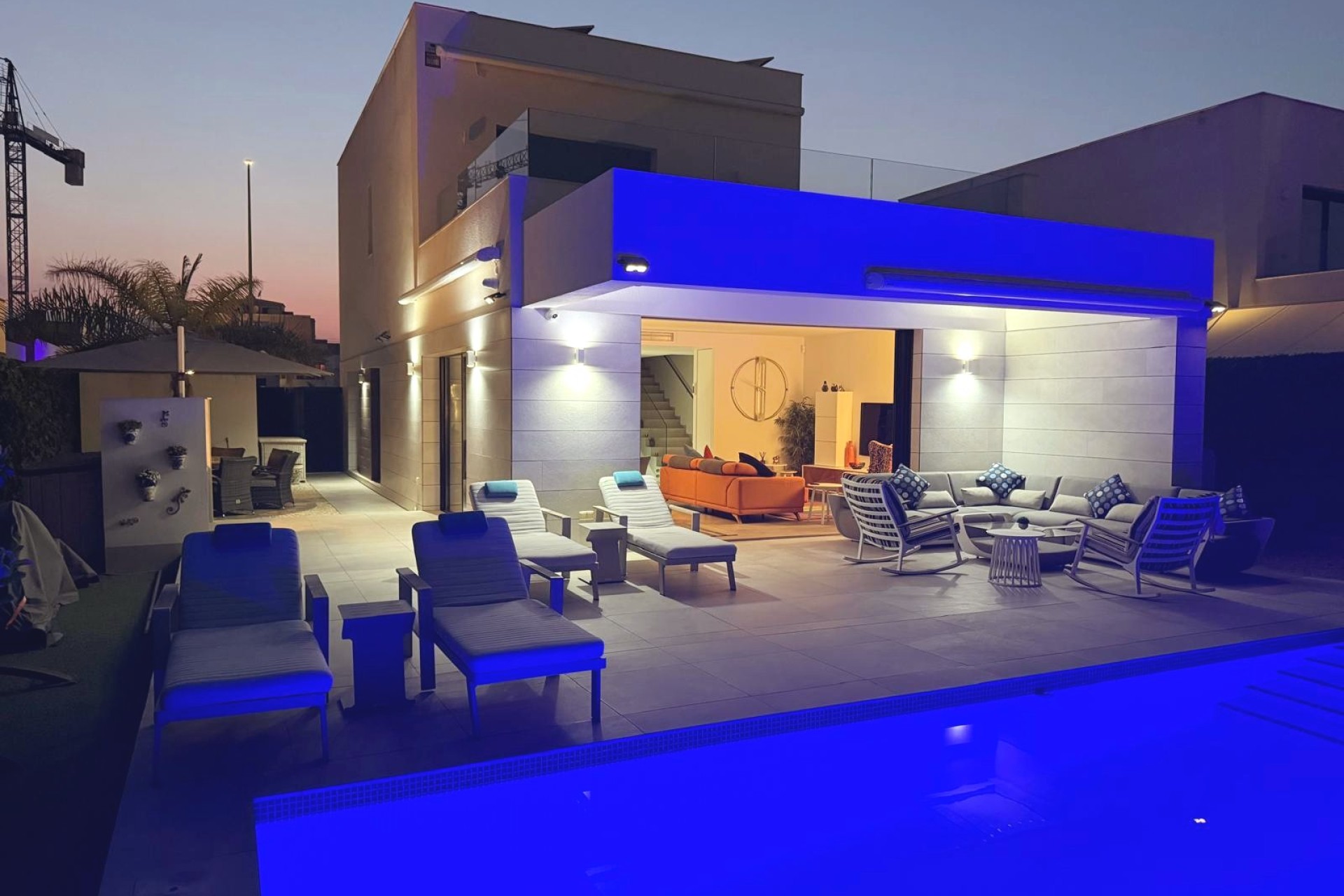 Resale - Villa - Los Montesinos - La Herrada