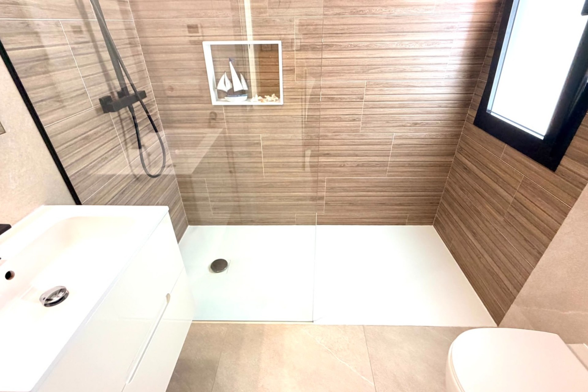 Resale - Villa - Los Montesinos - La Herrada