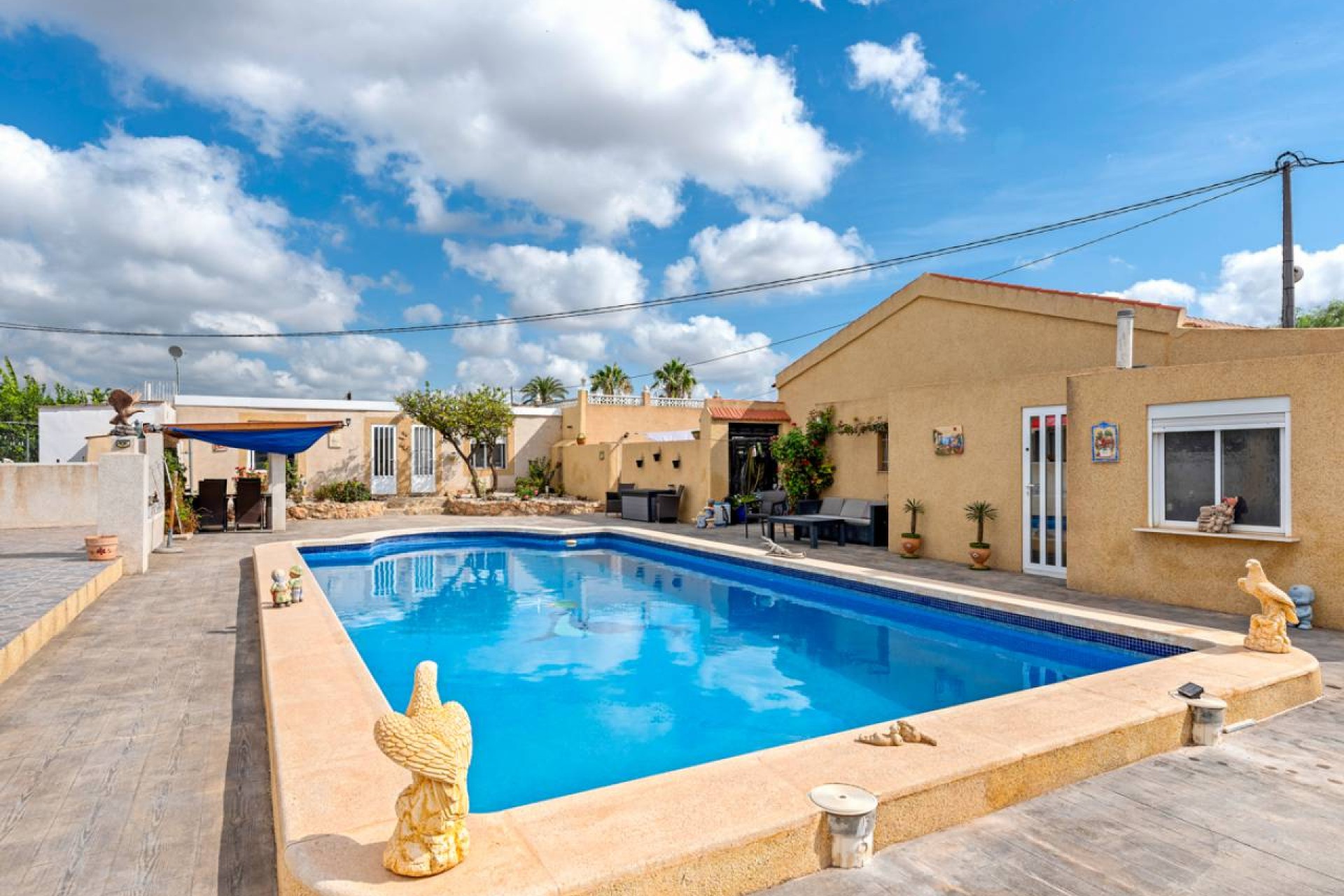 Resale - Villa - Los Montesinos