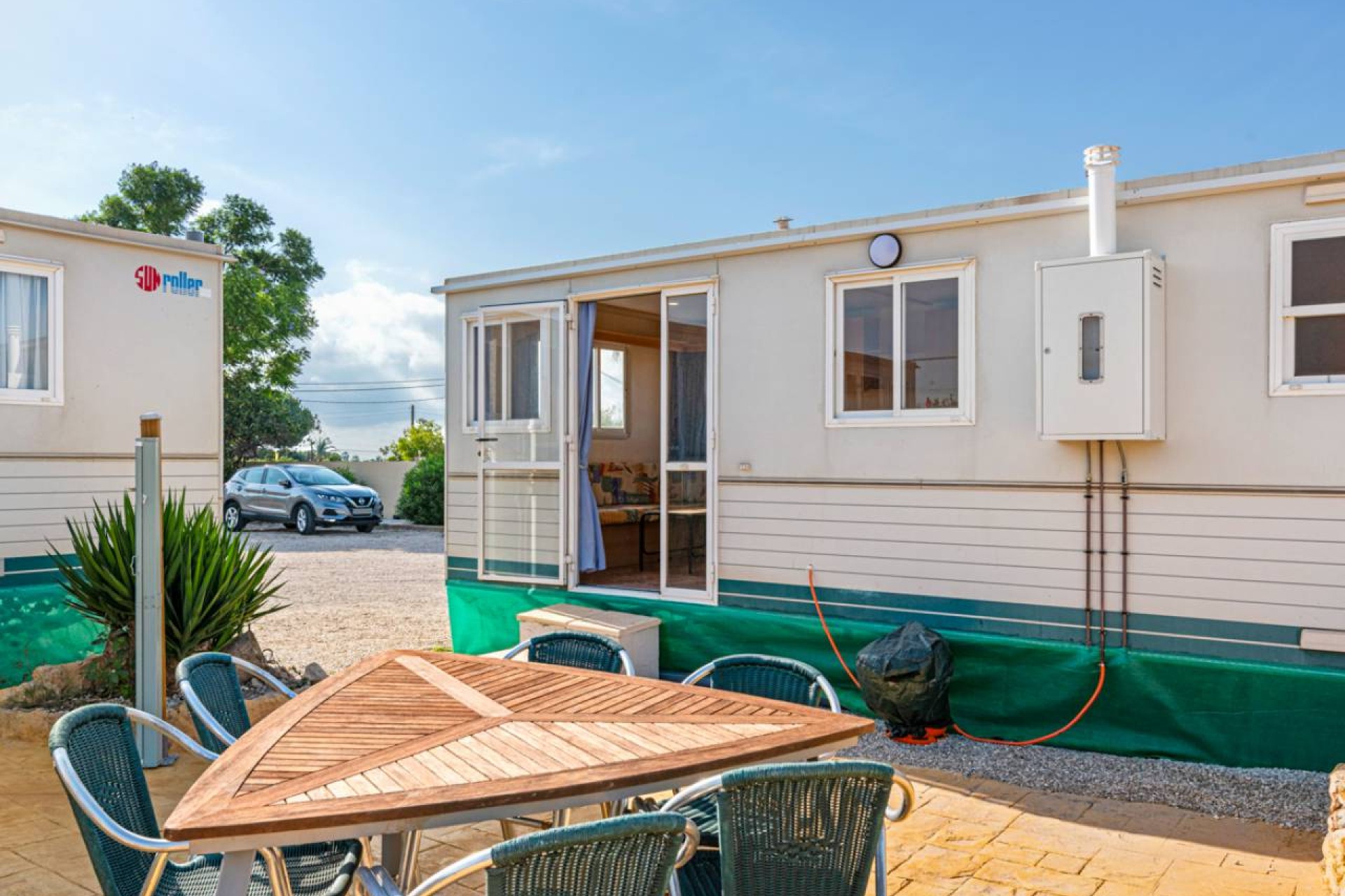 Resale - Villa - Los Montesinos