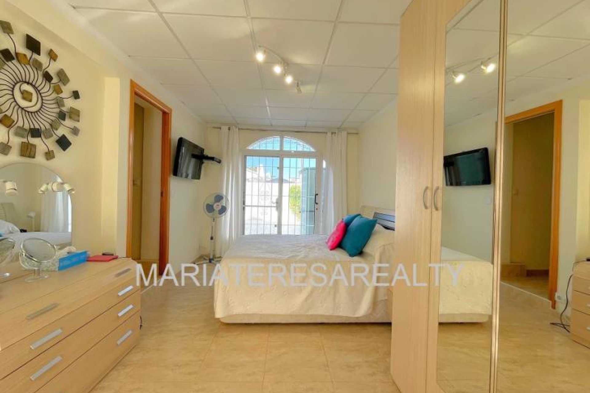 Resale - Villa - Los Narejos - Oasis