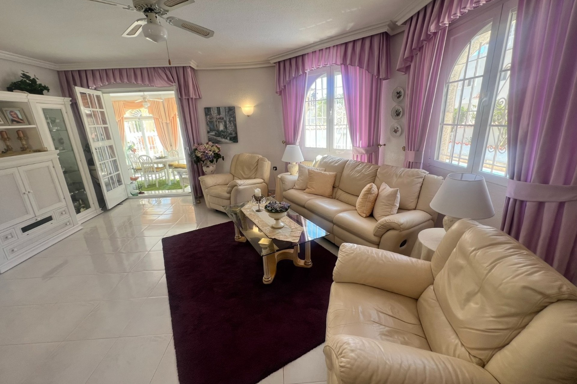 Resale - Villa - Los Urrutias