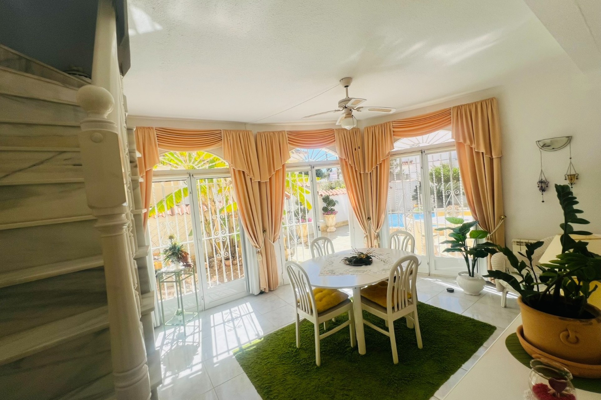 Resale - Villa - Los Urrutias