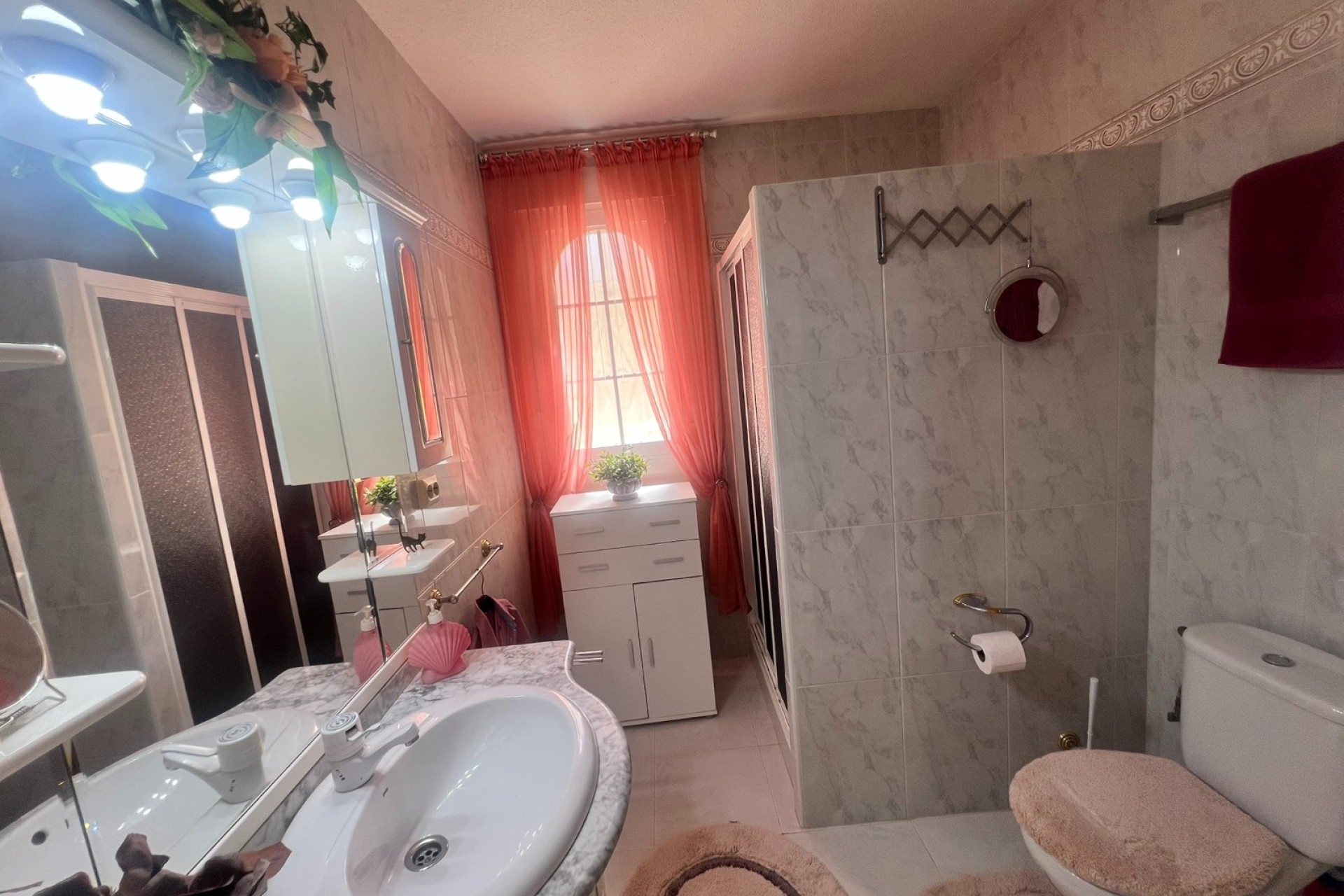 Resale - Villa - Los Urrutias