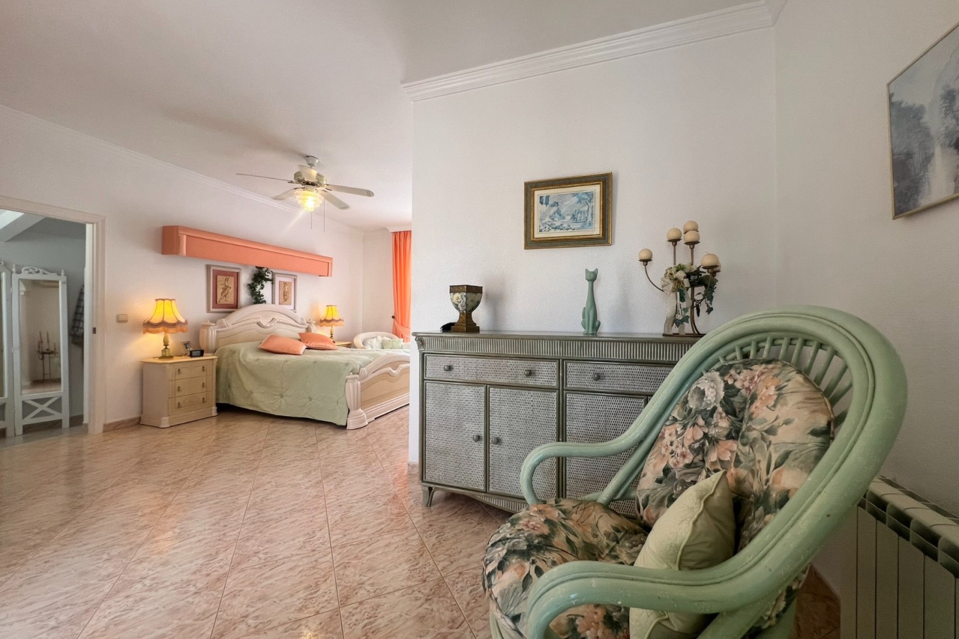 Resale - Villa - Los Urrutias