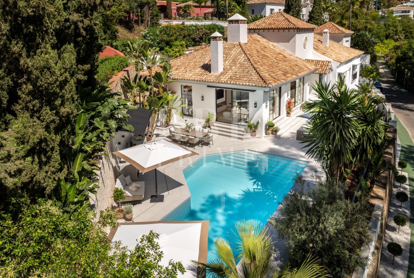 Resale - Villa - Malaga - Benahavís