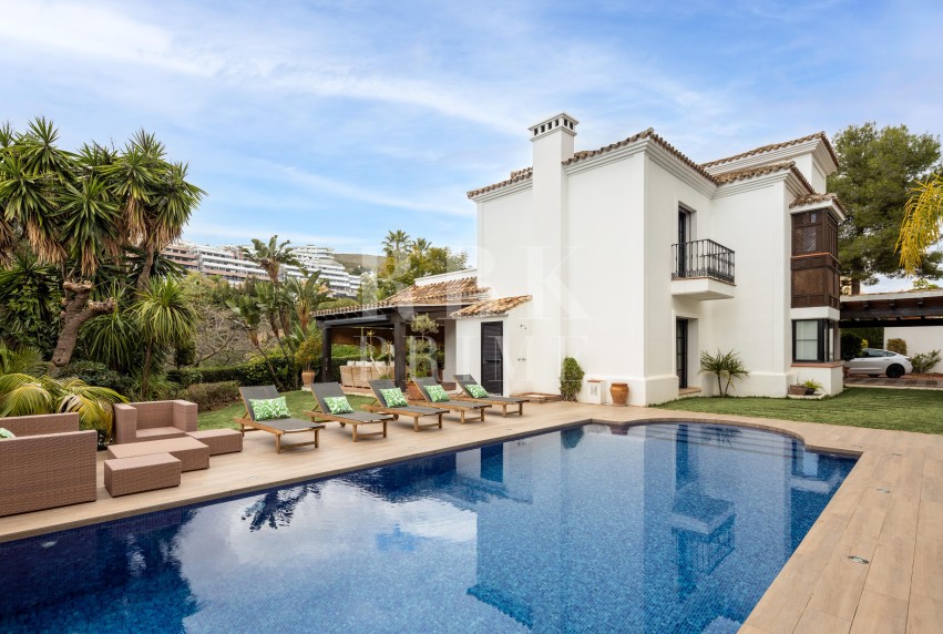Resale - Villa - Malaga - Benahavís