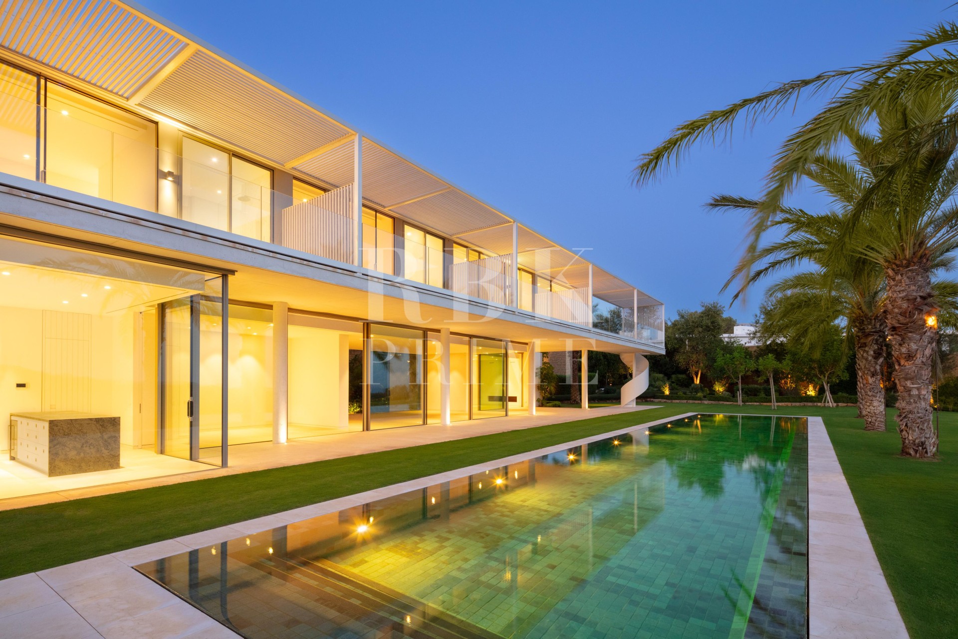 Resale - Villa - Malaga - Casares