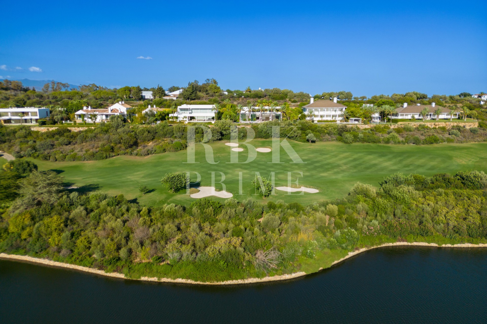 Resale - Villa - Malaga - Casares