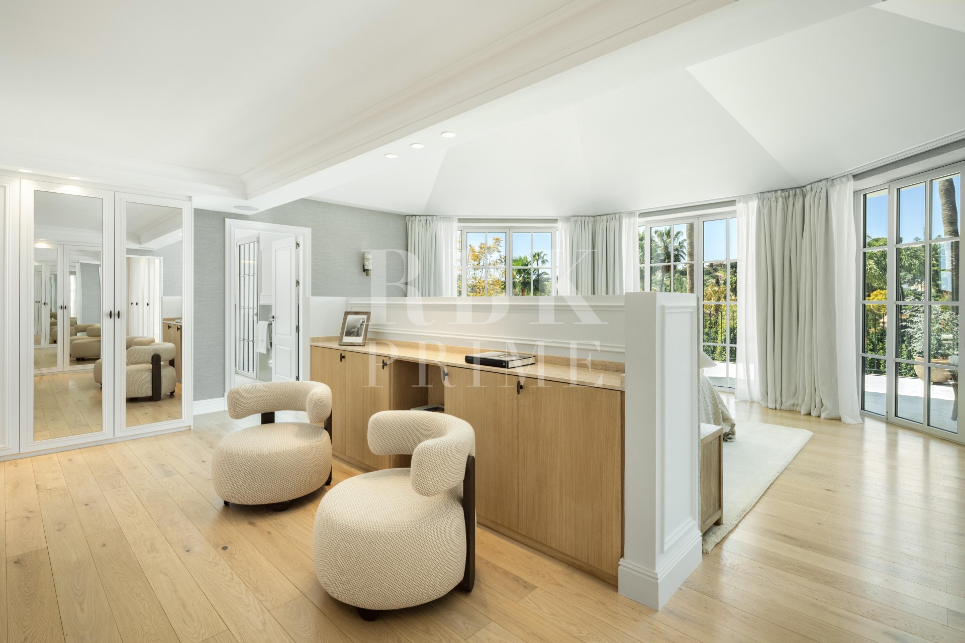 Resale - Villa - Malaga - Málaga