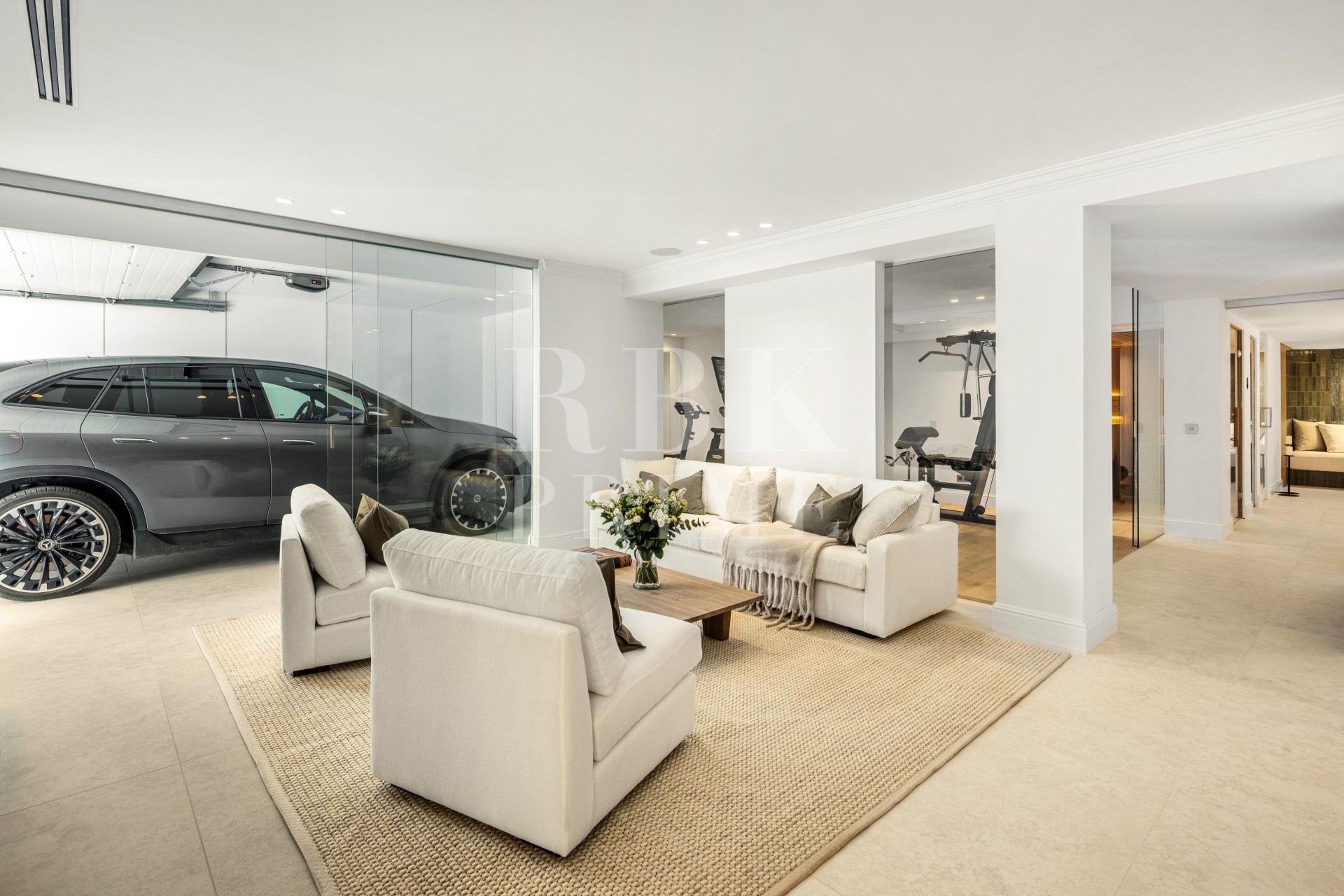 Resale - Villa - Malaga - Málaga