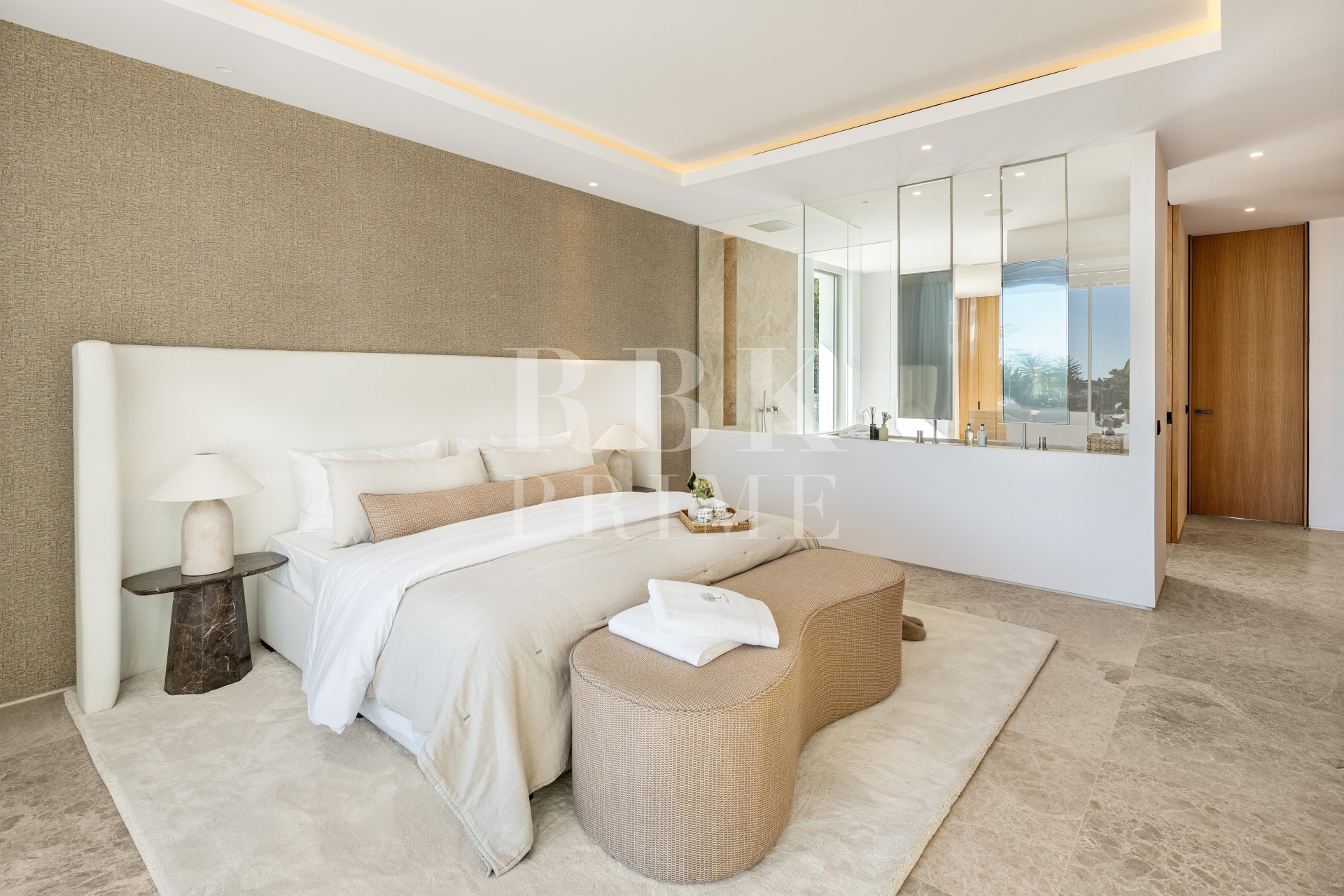 Resale - Villa - Malaga - Málaga