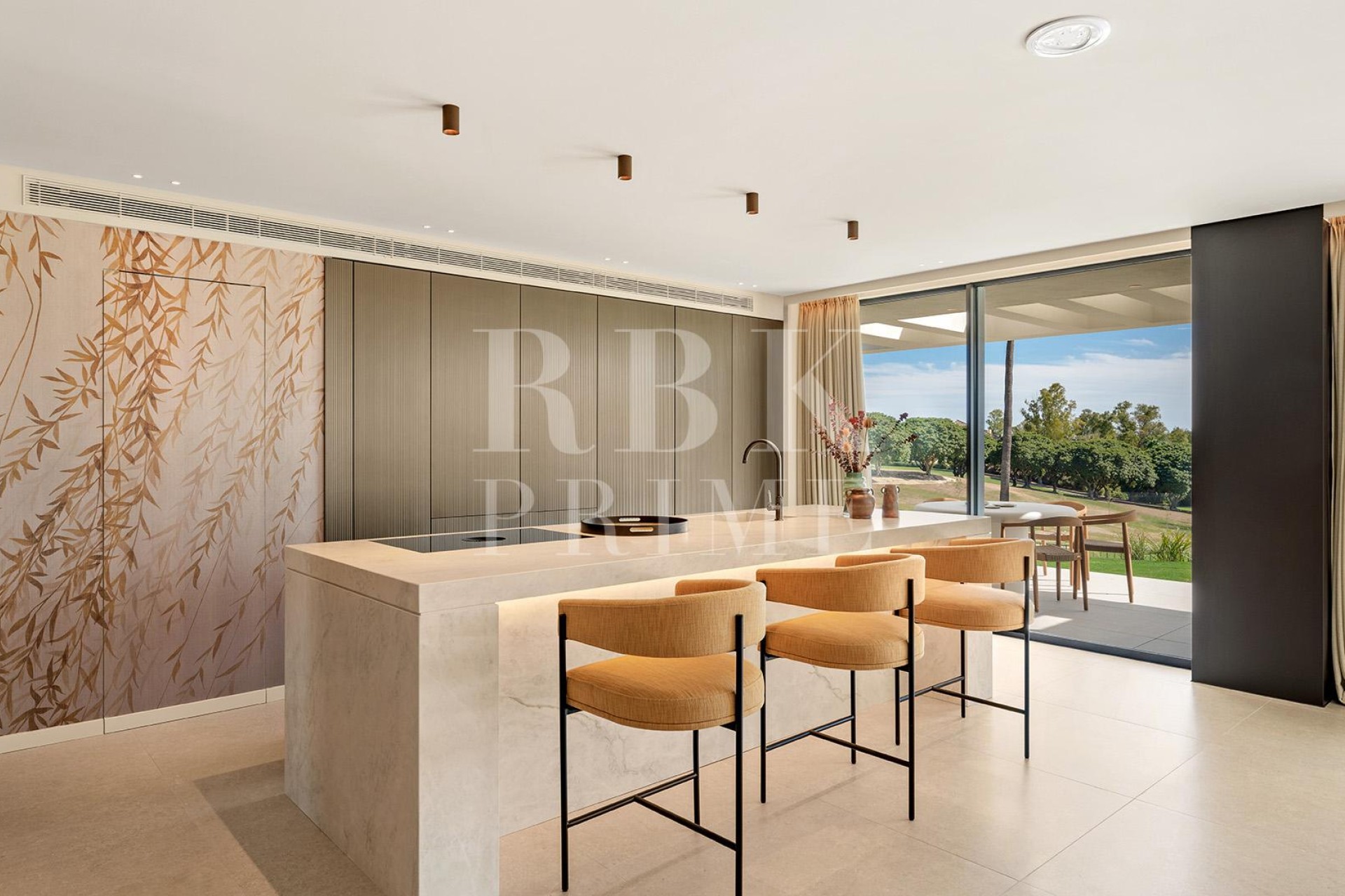 Resale - Villa - Malaga - Nueva Andalucía