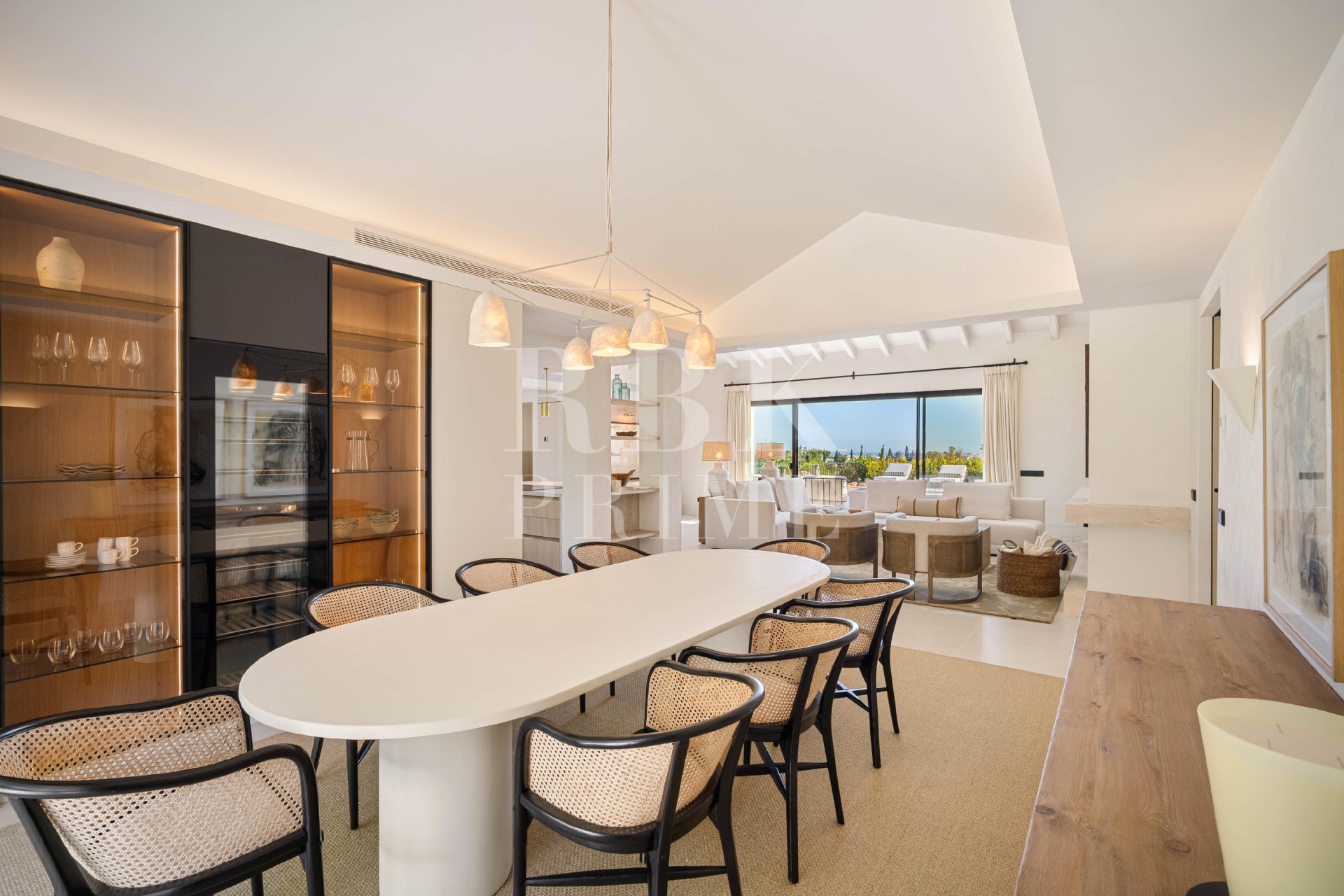 Resale - Villa - Malaga - Nueva Andalucía