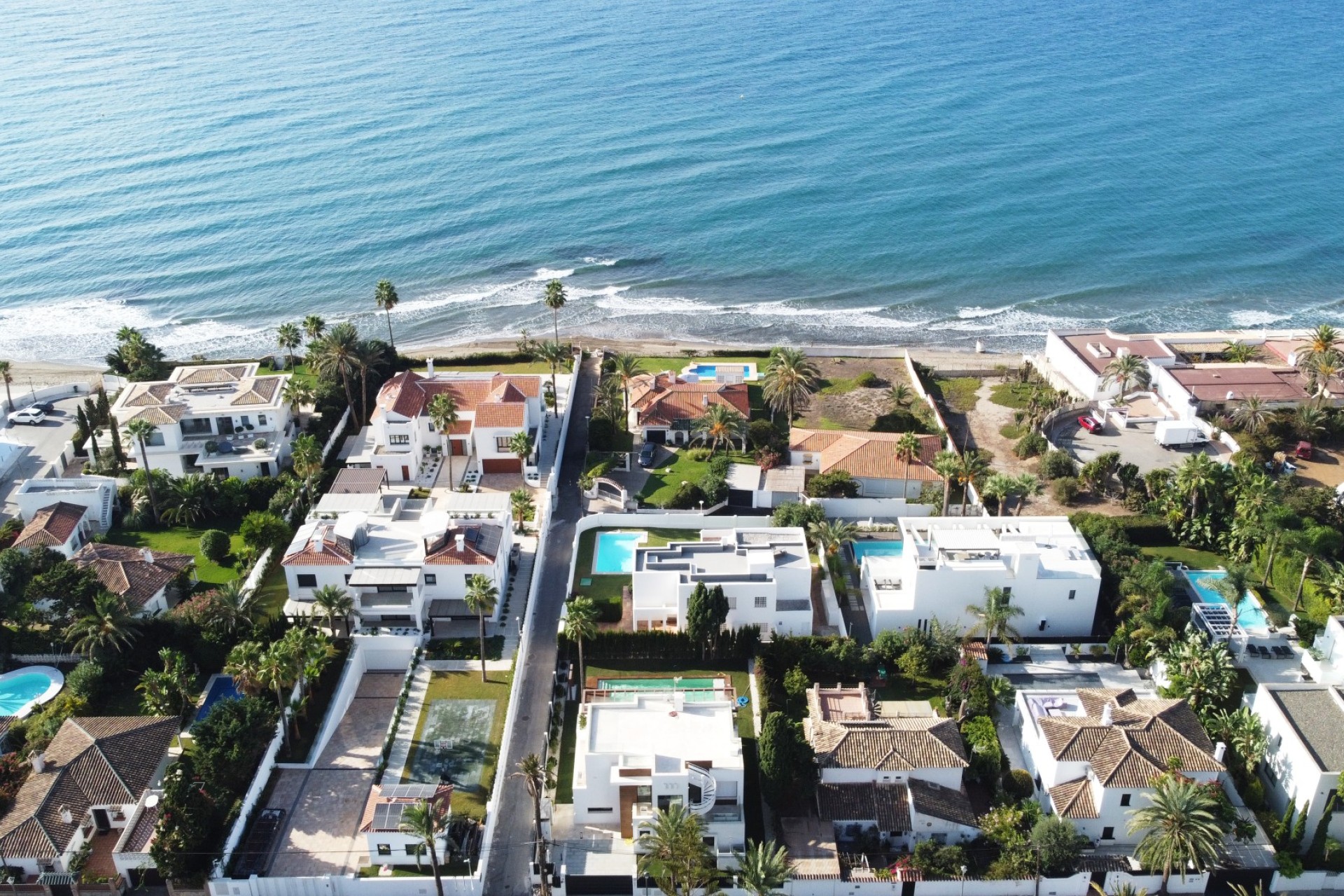 Resale - Villa - Marbella - Las Chapas