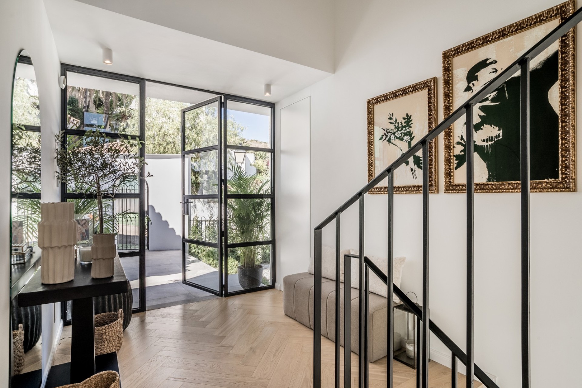 Resale - Villa - Marbella - Los Naranjos de Marbella