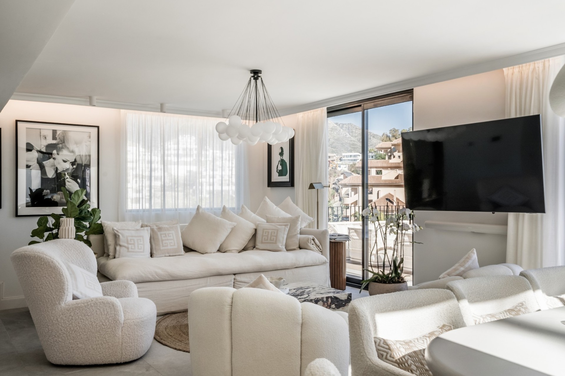 Resale - Villa - Marbella - Los Naranjos de Marbella