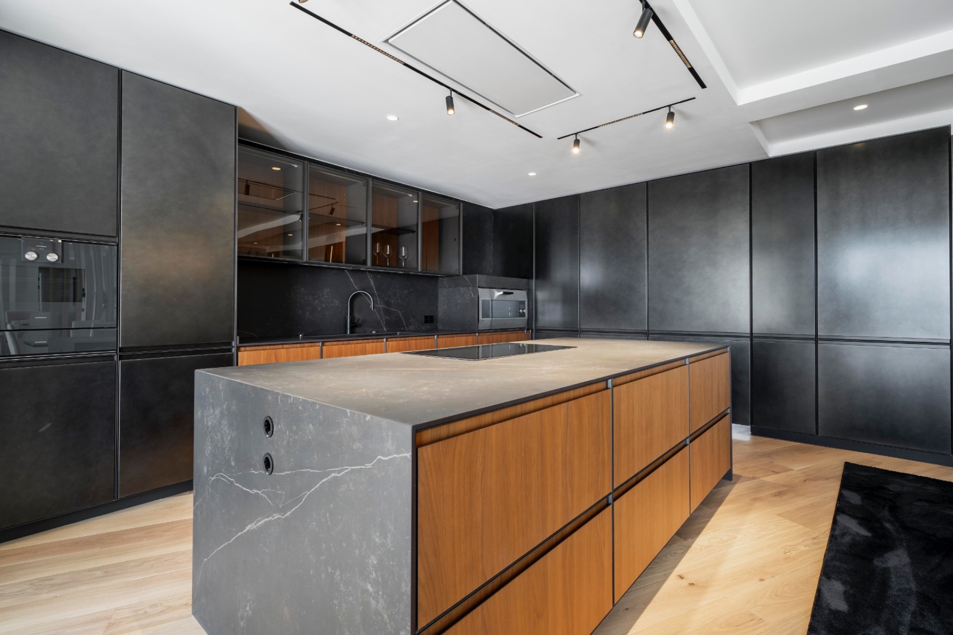 Resale - Villa - Marbella - Nagueles