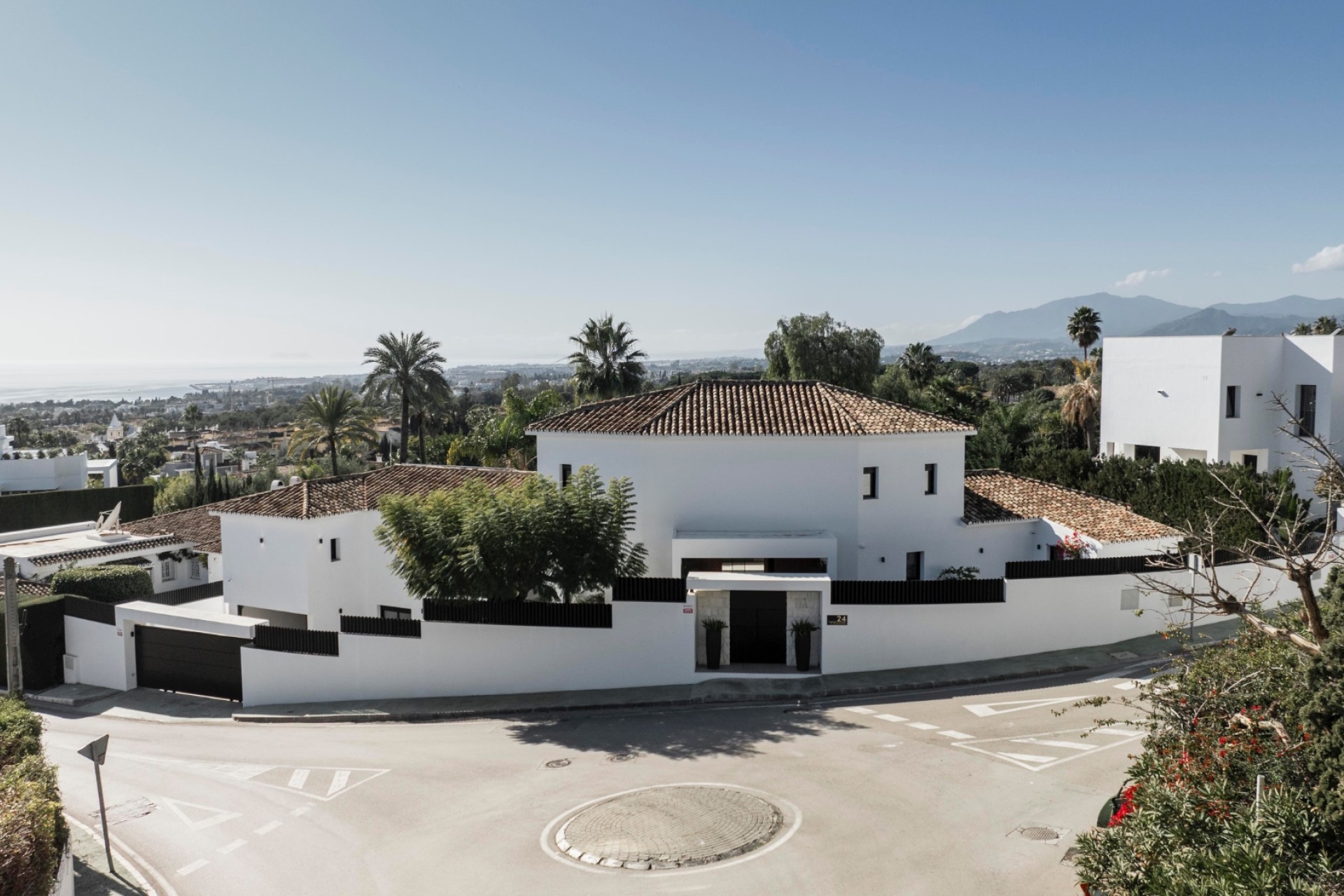 Resale - Villa - Marbella - Nagueles