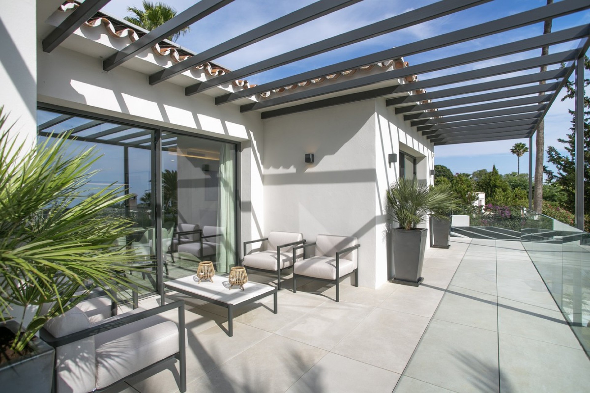 Resale - Villa - Marbella - Nagueles